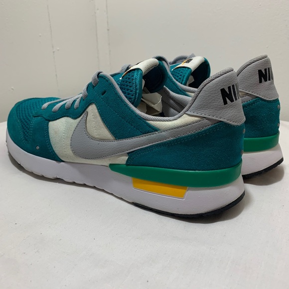 Men’s Nike Archive 83 M Size 11.5 - Picture 3 of 7